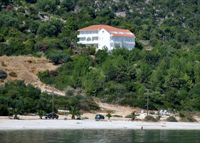Filoxenia Hotel & Apartments