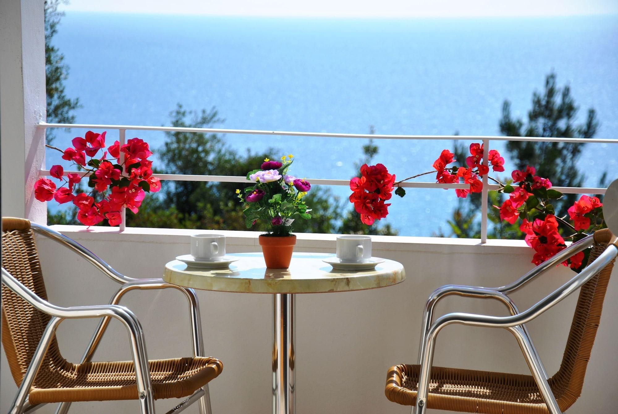 Filoxenia & Poros (Kefalonia)