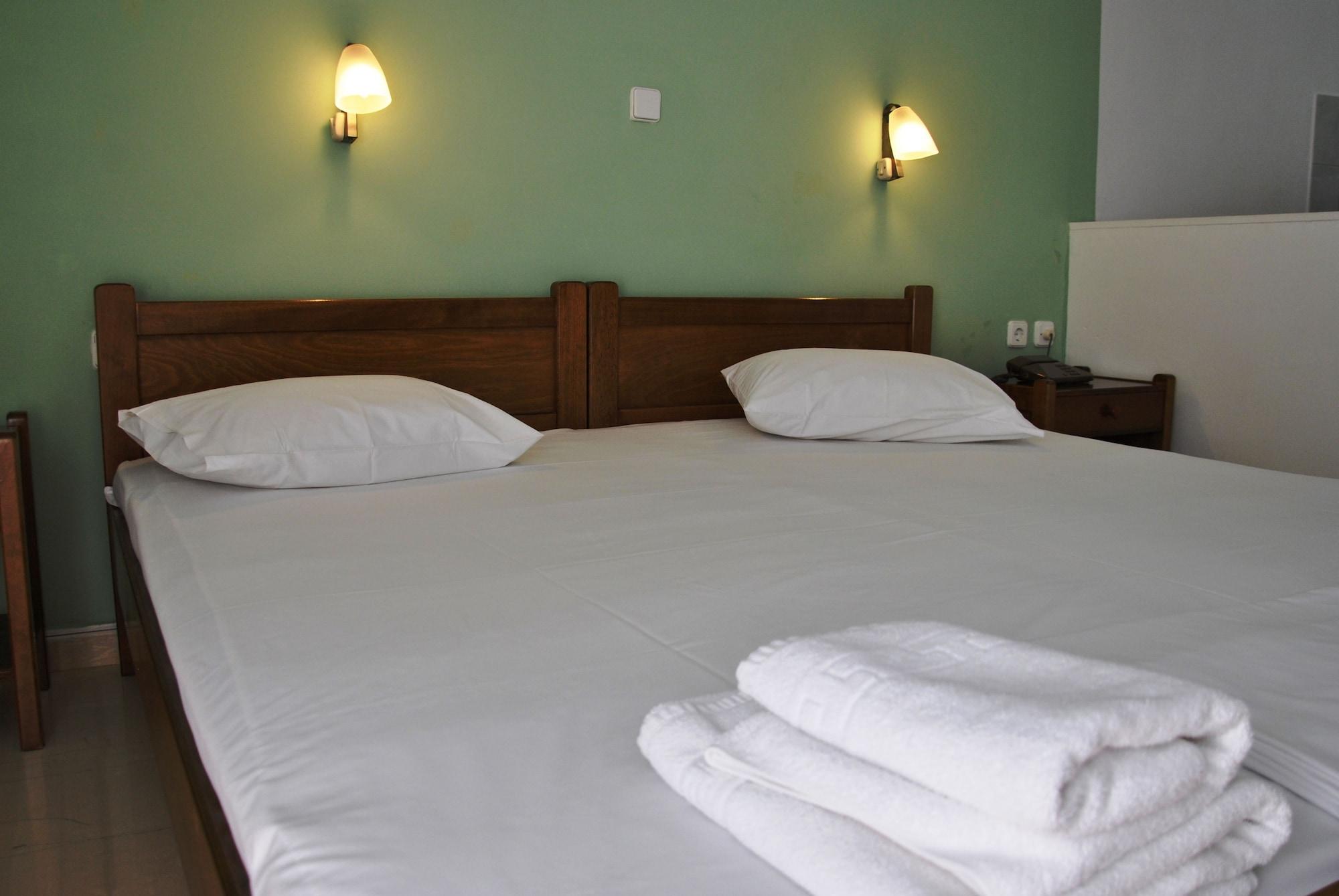 Filoxenia & Aparthotel 2*